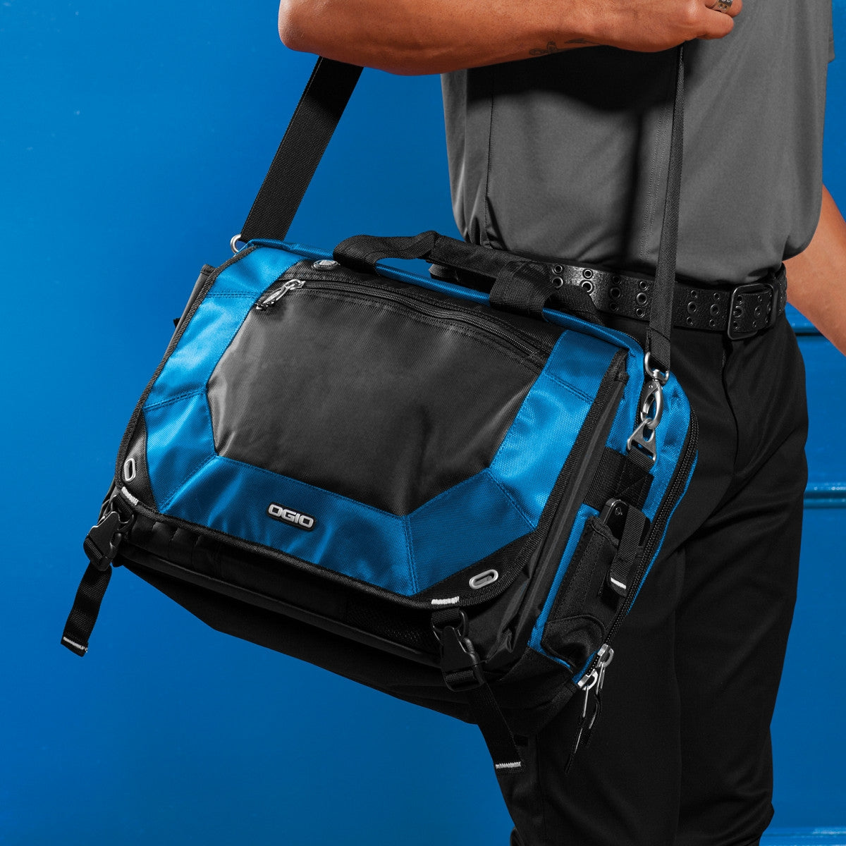 Royal Messenger Bags - OGIO - Functional Design