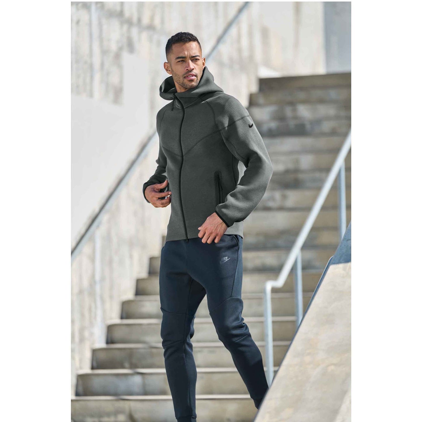 Anthracite Heather Sweatshirt - Nike - Cozy Fleece