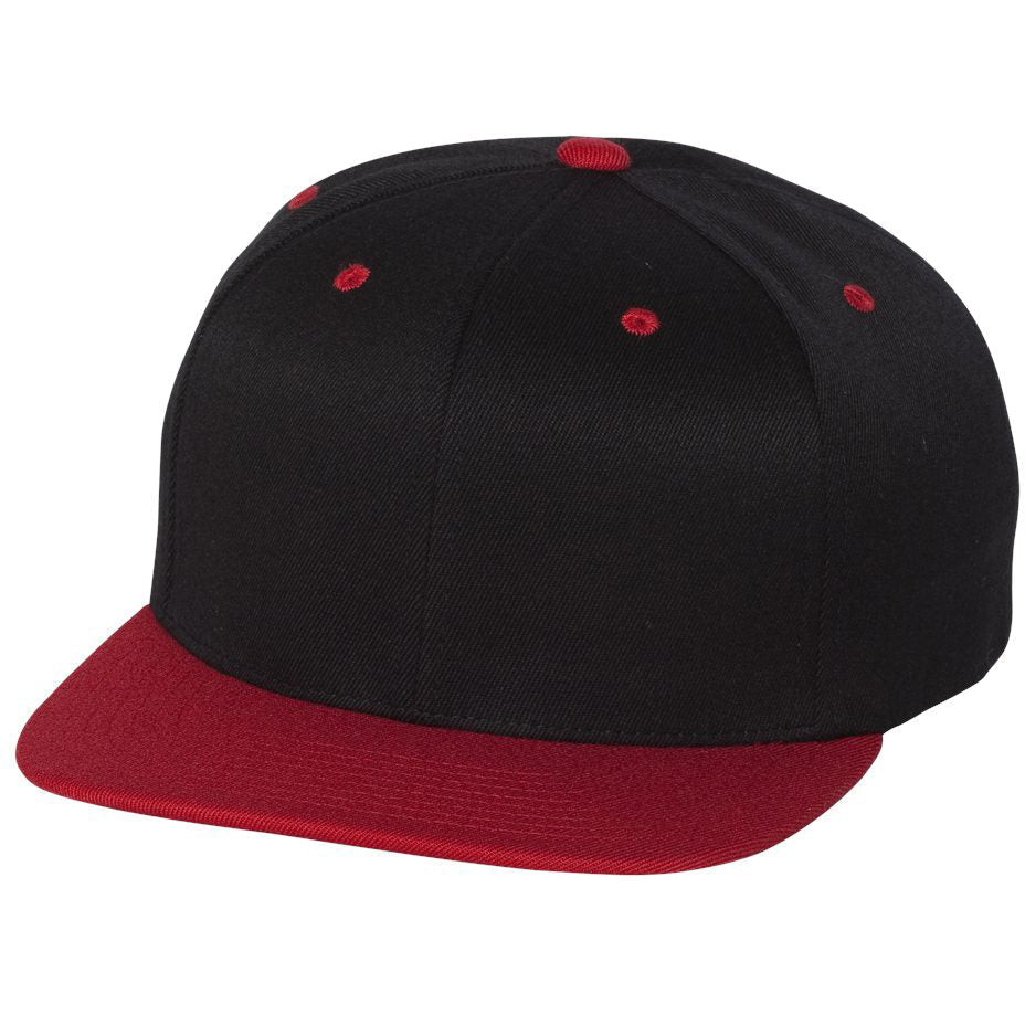 Black Flat Brim Hat - FlexFit - Stylish Snapback Cap