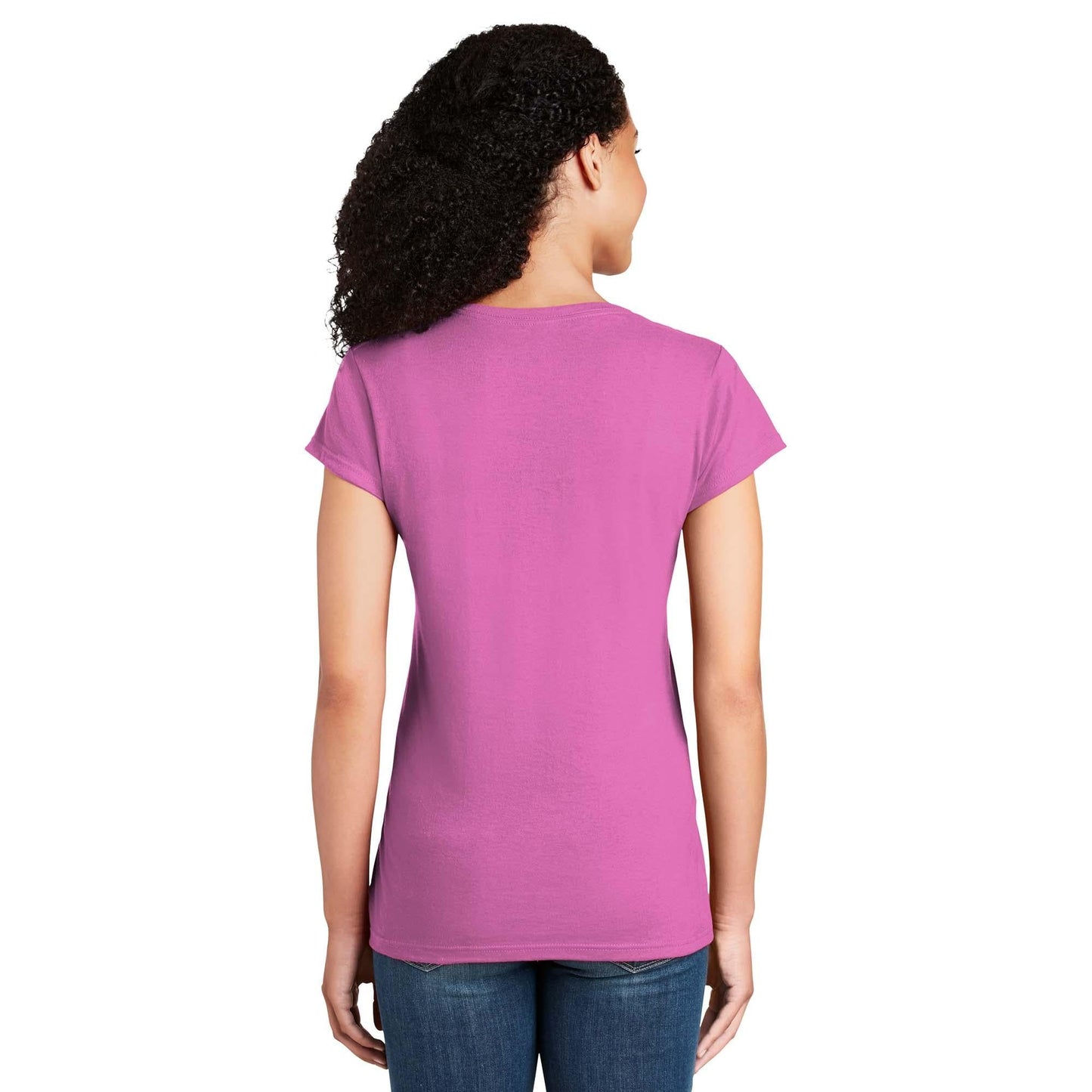 White T-Shirts - Gildan - Comfortable Cotton Blend - Soft Fabric