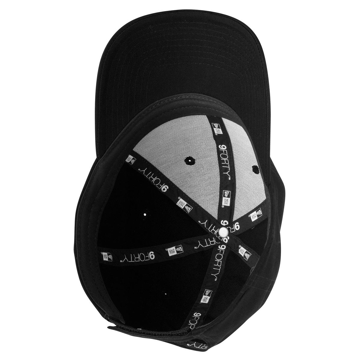 Black Ball Cap - New Era - Structured Cotton