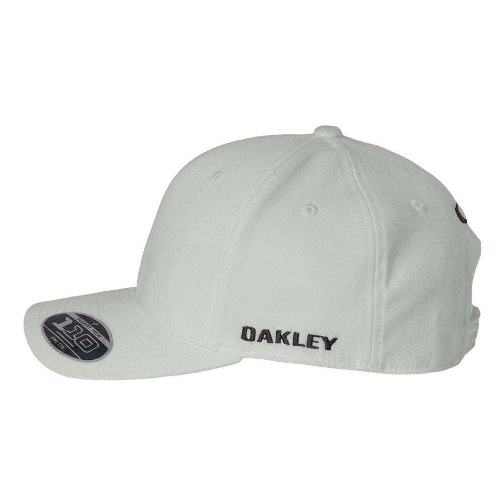 Blackout Ball Caps - Oakley - Snapback Closure